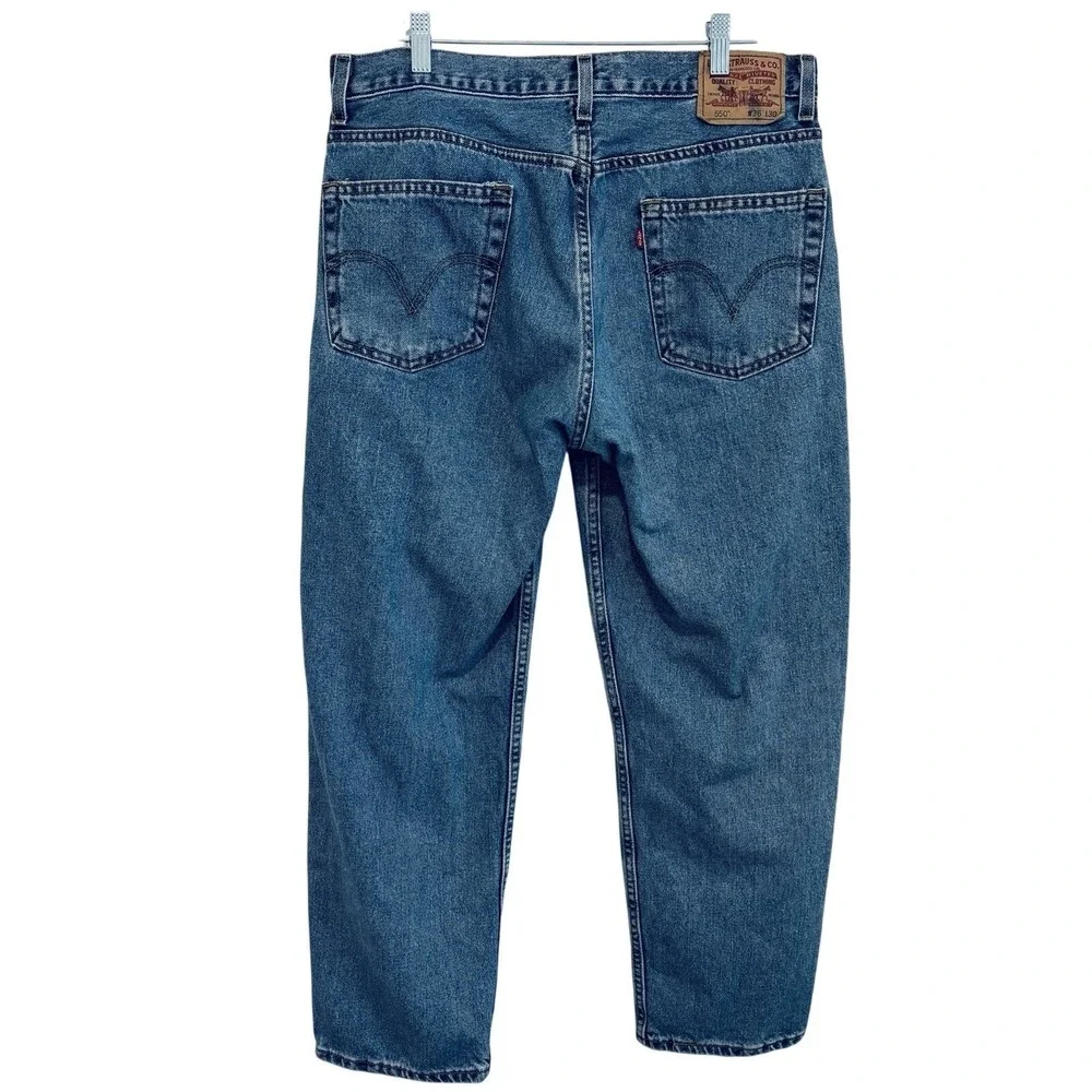 Levi's 550 Relaxed Fit Blue Jeans Men 36W x 29L Cotton More Room in Seat Thighs